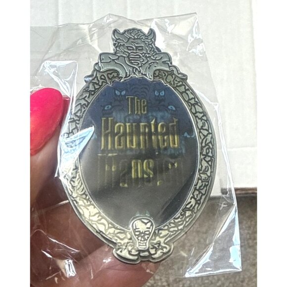 Disney Haunted Mansion "WD Eye Project Team 2007" Limited Edition of 400 Pin - Picture 1 of 5